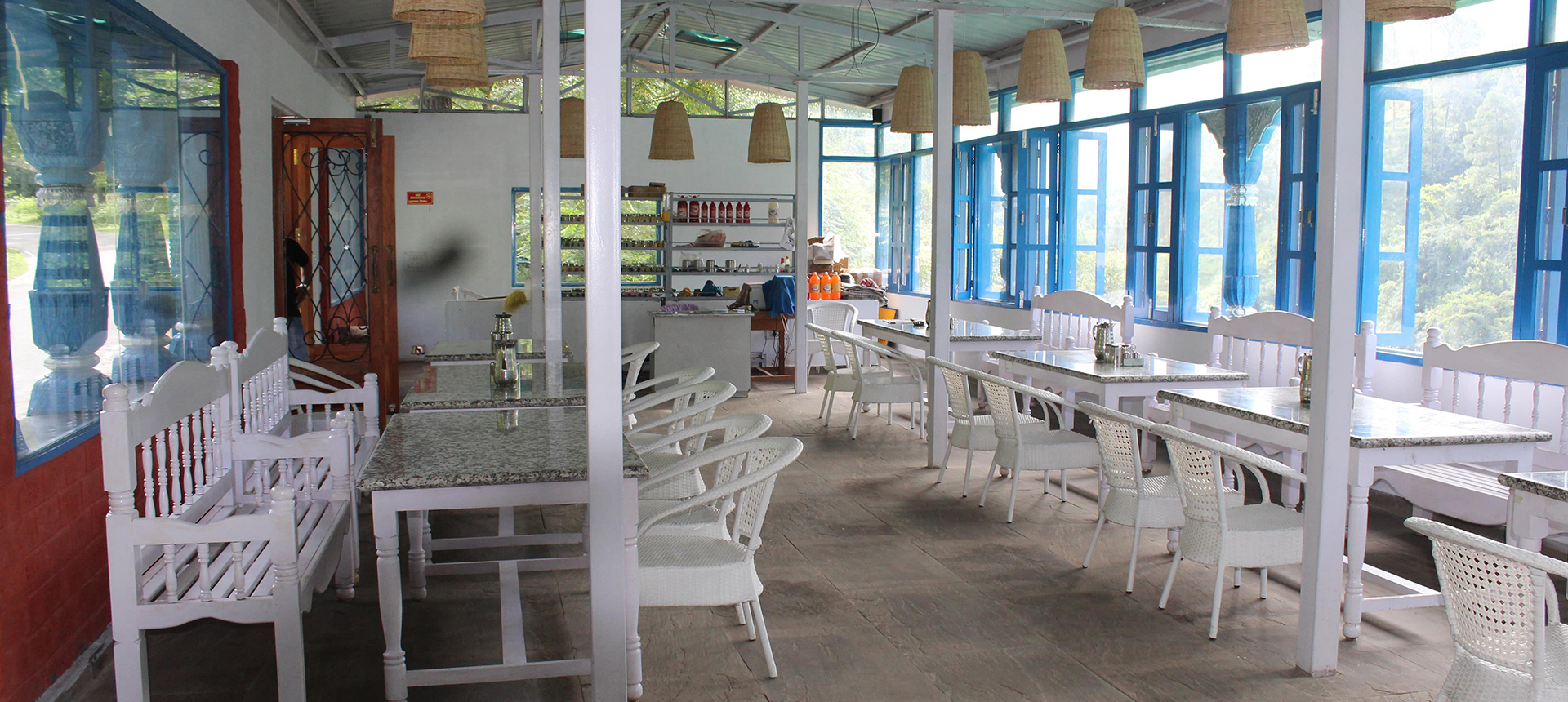 Hotels with Restaurant in Tehri Garhwal